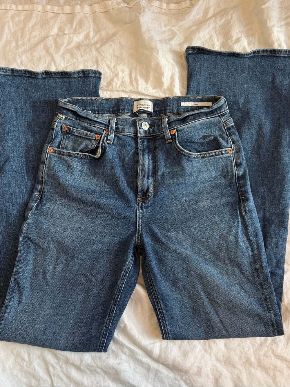 Citizens of Humanity Vidia Mid Rise Boot Jeans